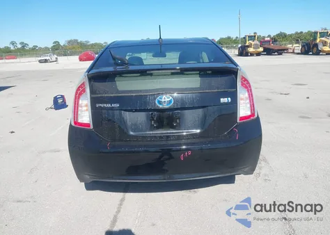 2015 Toyota Prius Two from USA, damaged, VIN JTDKN3DU6F1985173